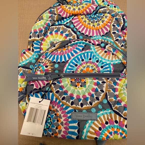 Vera Bradley Essential Compact Quilted Backpack “Sunny Medallion” - New w/ Tags - Picture 2 of 7